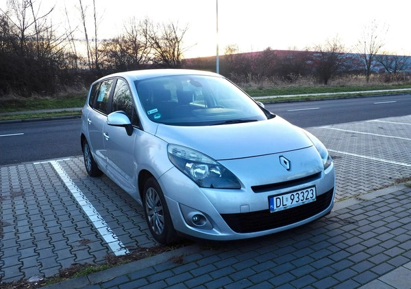 Renault Grand Scenic cena 20900 przebieg: 247000, rok produkcji 2011 z Legnica małe 121